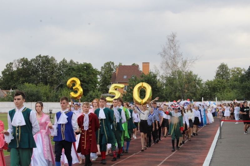 Погода на сегодня острогожск воронежская область. Город Острогожск Воронежская область. С днем города Острогожск. Острогожск фото.