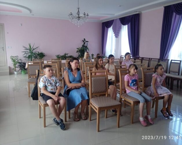 Летний кинотеатр в ДПЦ