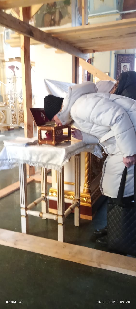 Епархиальная святыня посетила Тихоновский соборный храм